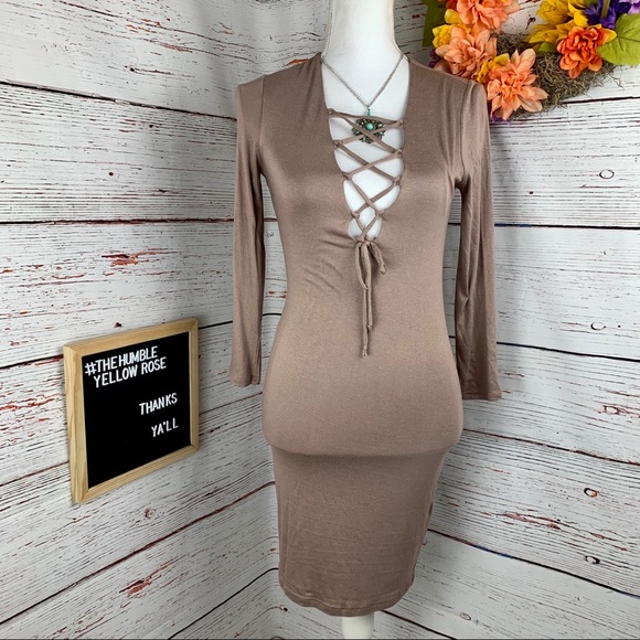 Forever 21 Tan Lace-Up Long Sleeve Bodycon Mini Dress Size M NWT - Picture 1 of 4